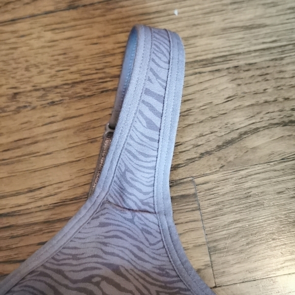 Deesse Additional Elle Bra Animal Print Plus 40DD - Picture 4 of 7